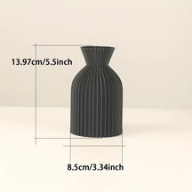 Minimal Tabletop Vase