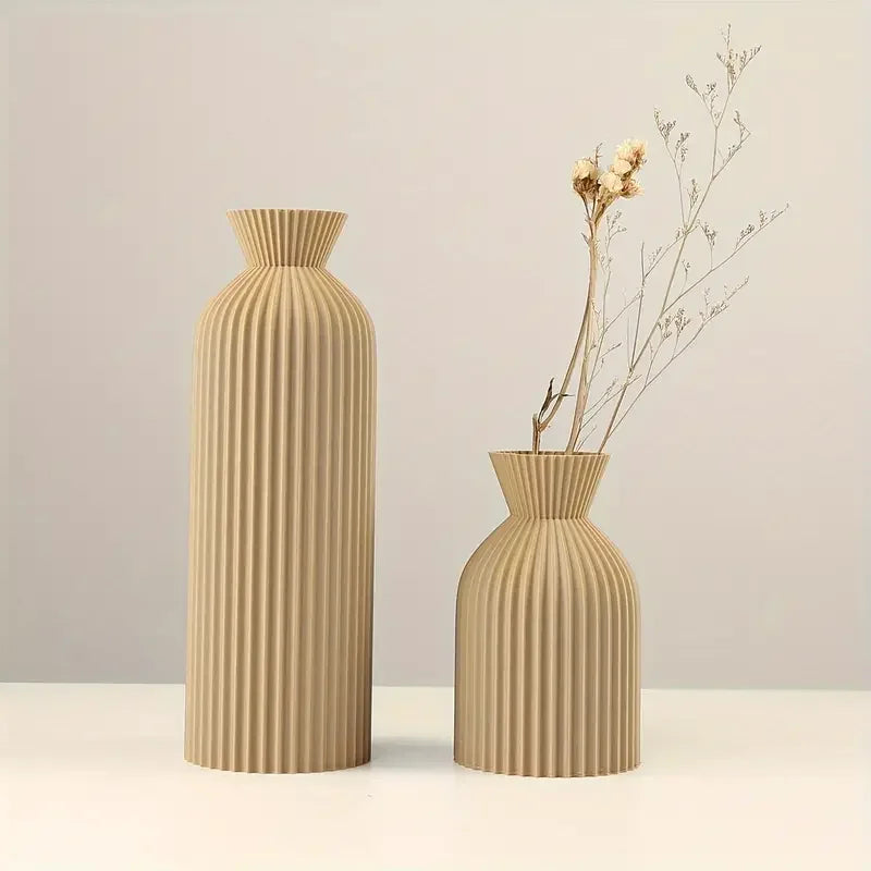 Minimal Tabletop Vase