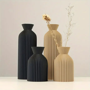 Minimal Tabletop Vase